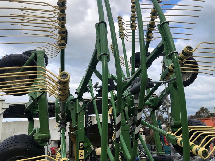 0 Krone Swadro Tc760 7.6M Rake Hyd Width Adjust - Demo Unit Price