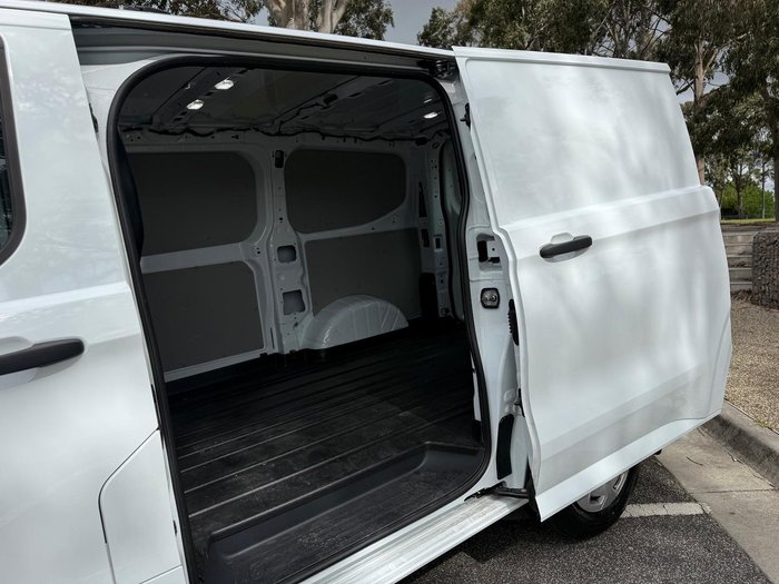 2024 Ford Transit Custom Trend SWB