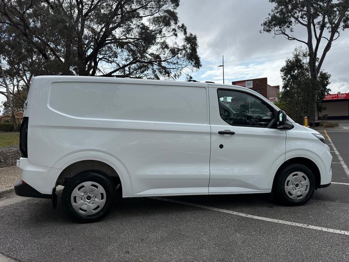 2024 Ford Transit Custom Trend SWB