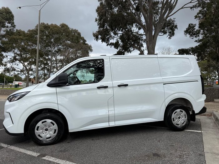 2024 Ford Transit Custom Trend SWB