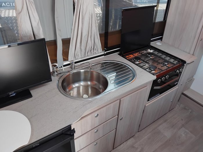 2022 Jayco Eagle Outback Family Camper