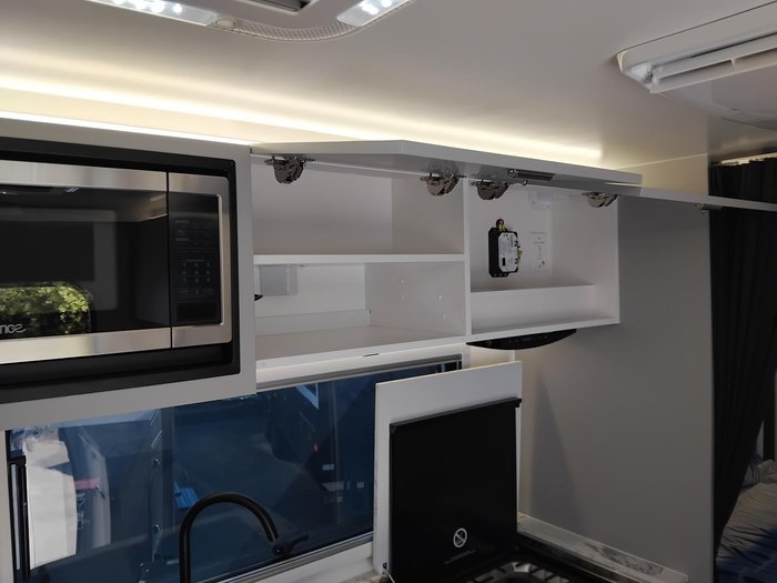 2025 New Age Caravans My25 Bigred Slideout Couples Van Full Ensuite Full Composite