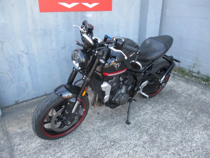 2022 Triumph TRIDENT 660 BLACK