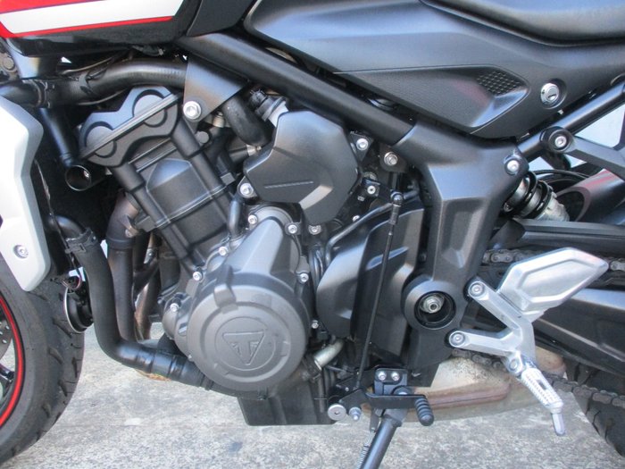 2022 Triumph TRIDENT 660 BLACK