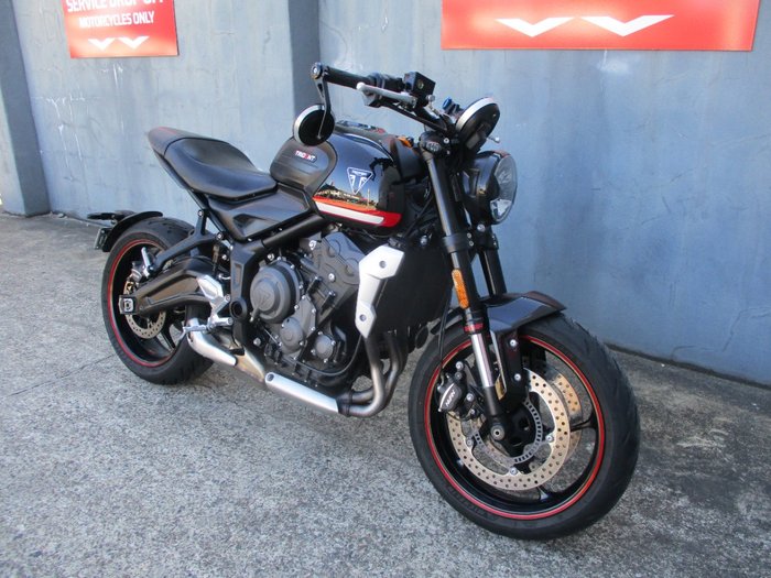 2022 Triumph TRIDENT 660 BLACK