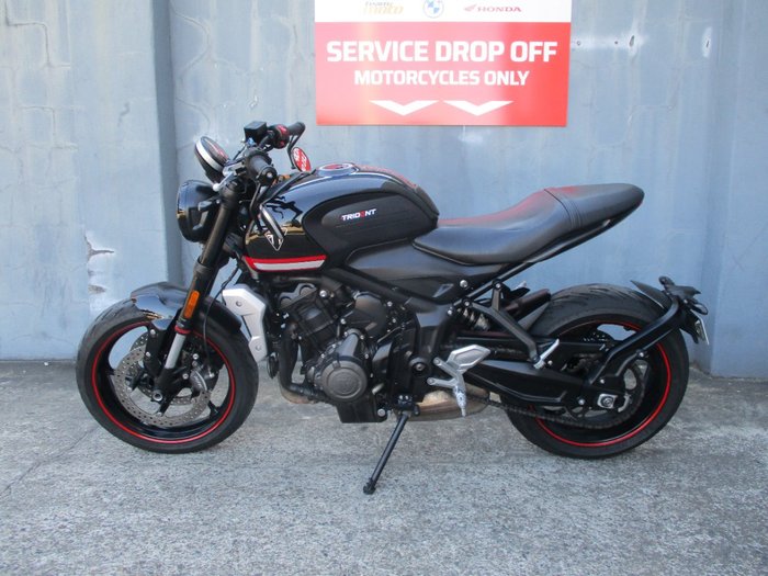 2022 Triumph TRIDENT 660 BLACK