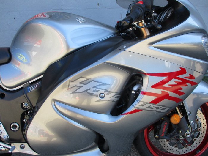 2018 Suzuki 2018 Suzuki 1300CC GSX1300R GREY