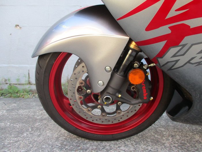 2018 Suzuki 2018 Suzuki 1300CC GSX1300R GREY