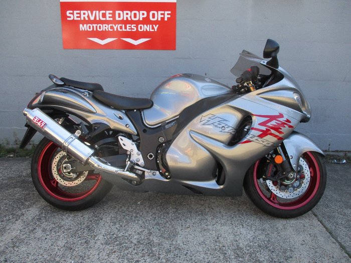 2018 Suzuki 2018 Suzuki 1300CC GSX1300R GREY