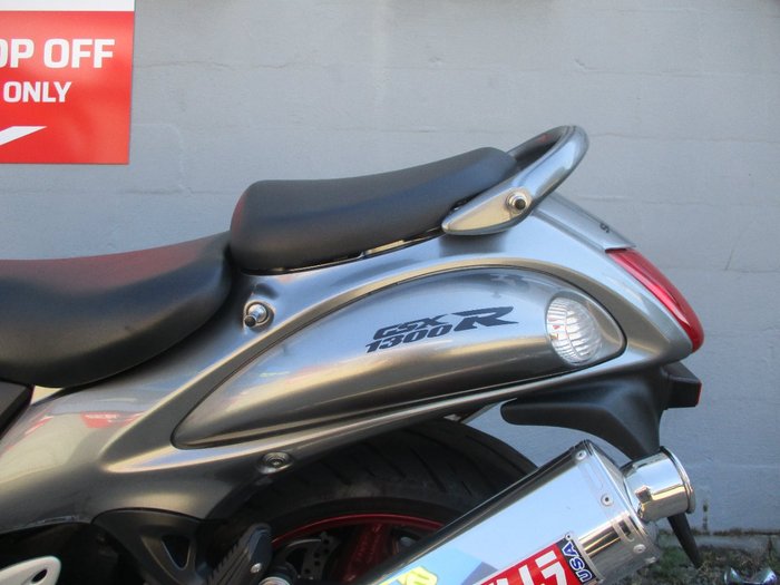 2018 Suzuki 2018 Suzuki 1300CC GSX1300R GREY