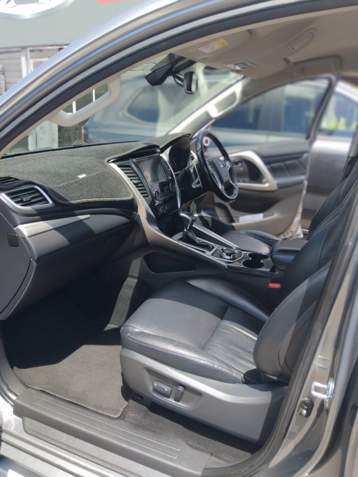 2016 Mitsubishi Pajero Sport Exceed