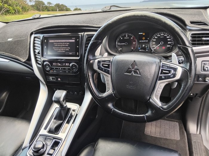 2016 Mitsubishi Pajero Sport Exceed