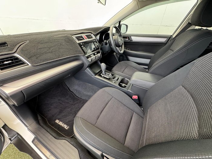 2019 Subaru Outback 2.5i