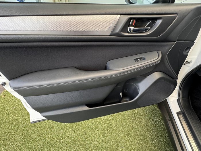 2019 Subaru Outback 2.5i