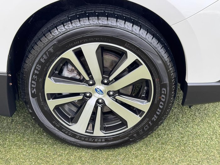 2019 Subaru Outback 2.5i