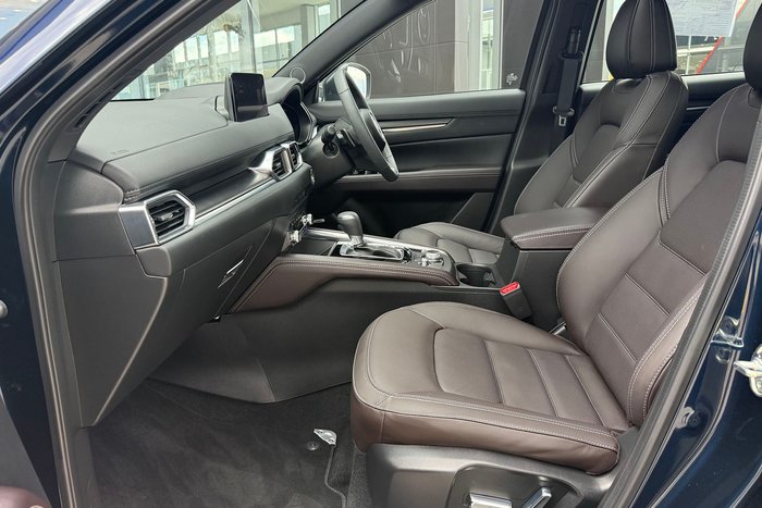 2025 Mazda CX-5 G25 Akera