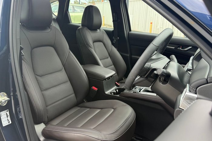 2025 Mazda CX-5 G25 Akera