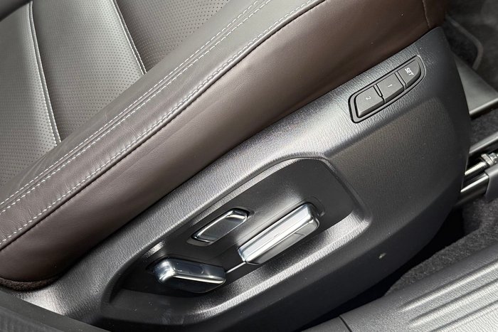 2025 Mazda CX-5 G25 Akera