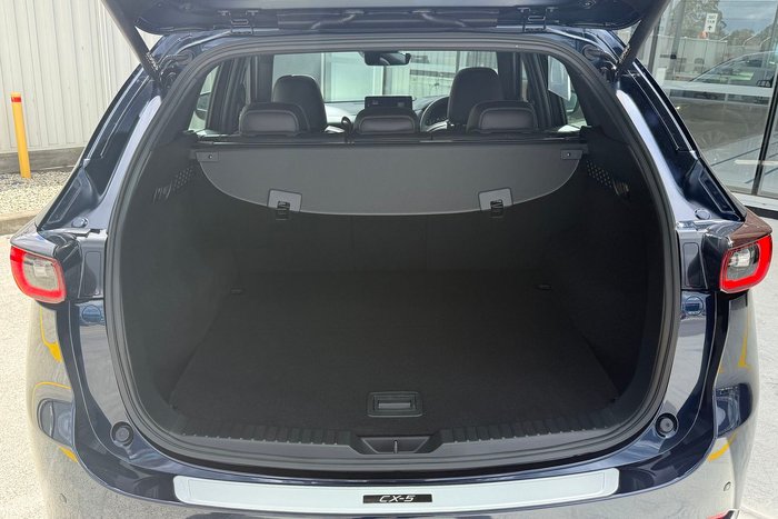 2025 Mazda CX-5 G25 Akera