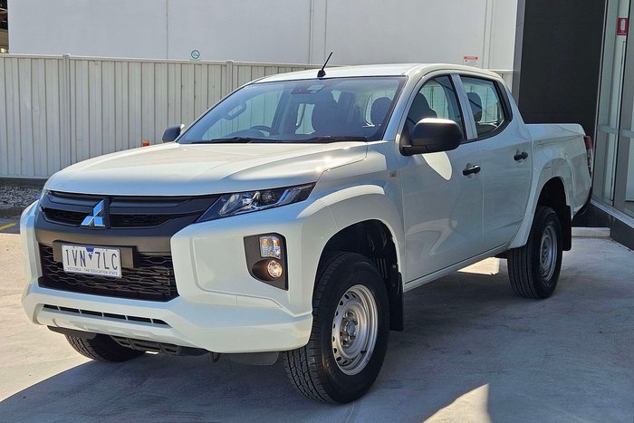 2021 Mitsubishi Triton GLX