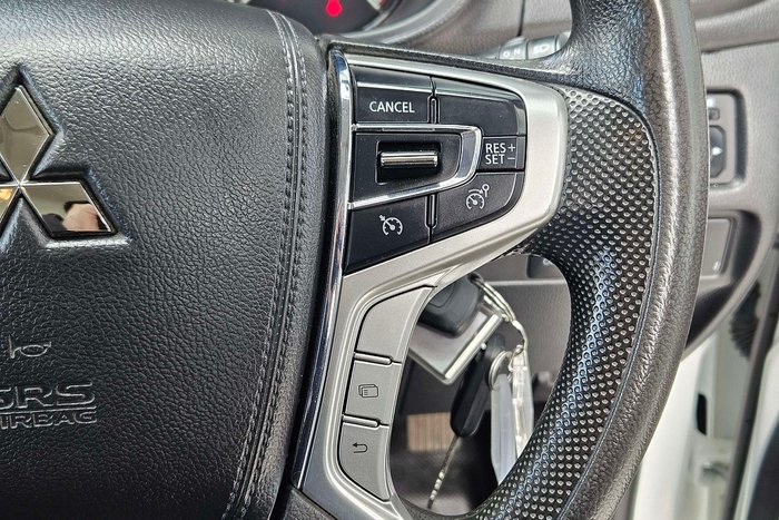 2021 Mitsubishi Triton GLX