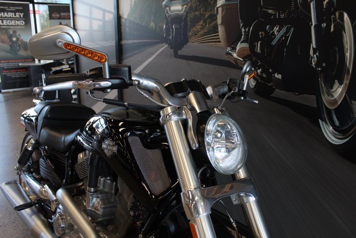 2014 Harley-davidson VRSCF MUSCLE BLACK