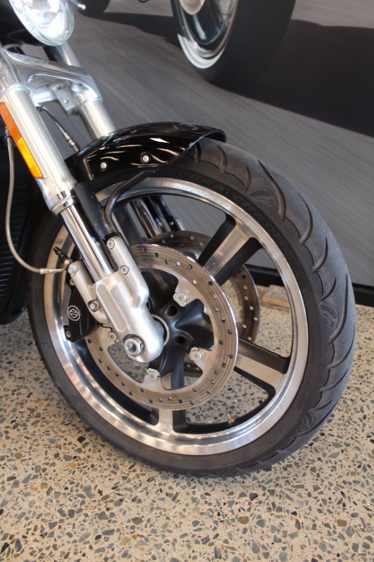 2014 Harley-davidson VRSCF MUSCLE BLACK