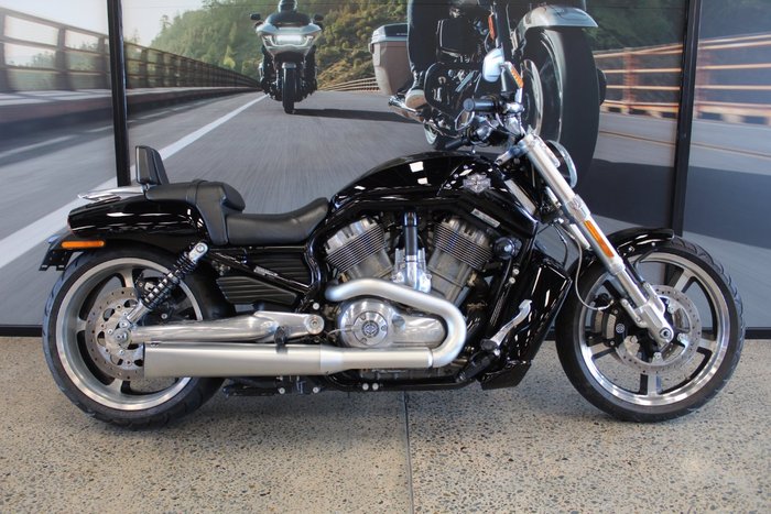 2014 Harley-davidson VRSCF MUSCLE BLACK