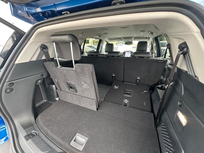 2025 Ford Everest Sport