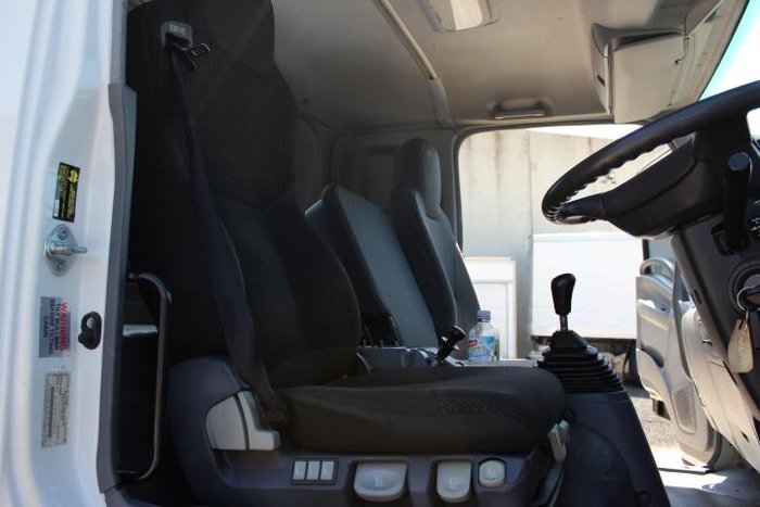 2017 Isuzu F Series FSR140/120-260 WHITE