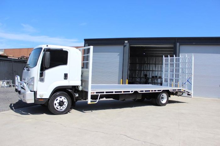 2017 Isuzu F Series FSR140/120-260 WHITE