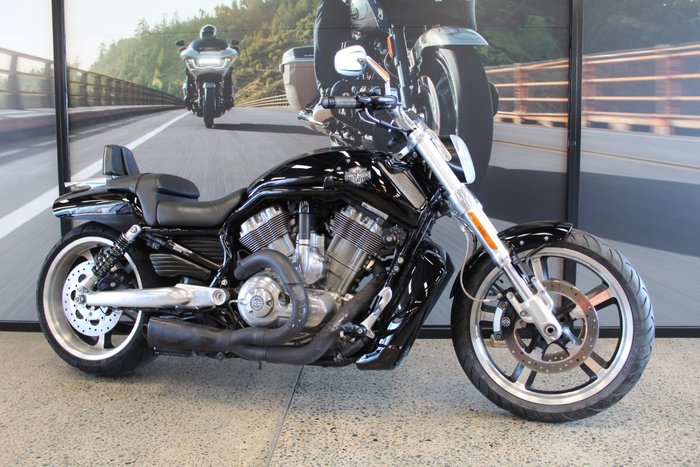 2013 Harley-davidson VRSCF MUSCLE BLACK