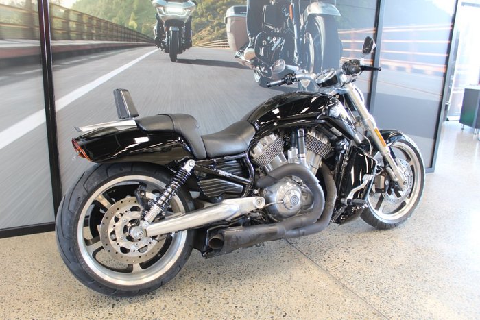 2013 Harley-davidson VRSCF MUSCLE BLACK