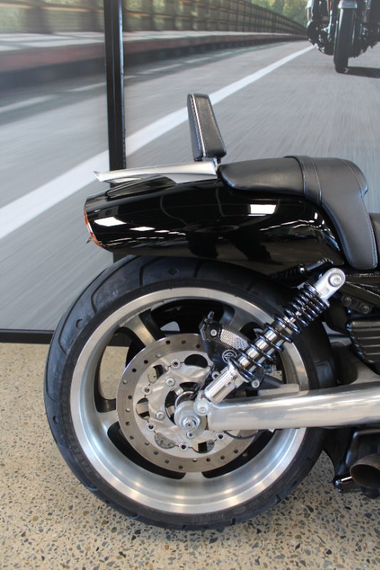 2013 Harley-davidson VRSCF MUSCLE BLACK