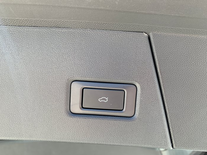 2025 Jaecoo J8 Track