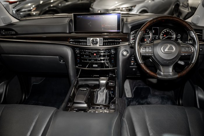 2015 Lexus LX570 5.7 L Petrol Automatic Wagon