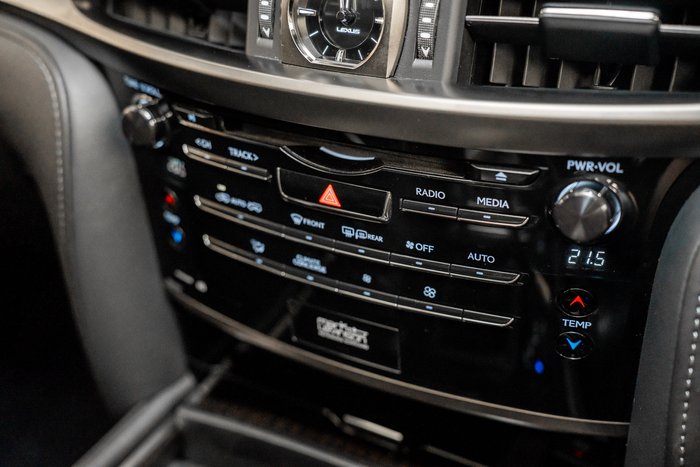 2015 Lexus LX570 5.7 L Petrol Automatic Wagon