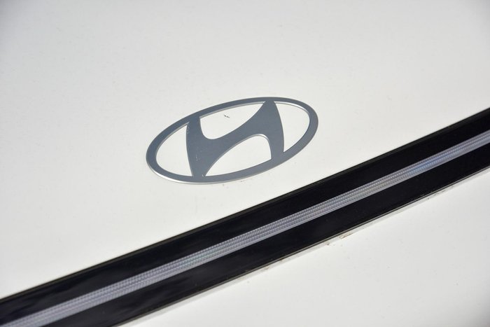 2025 Hyundai Kona Hybrid