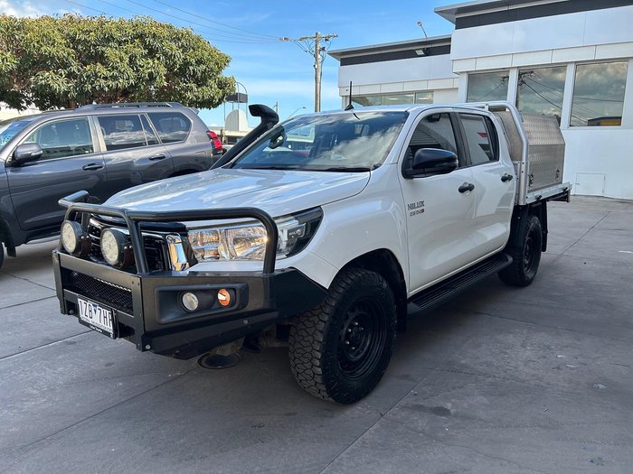 2019 Toyota Hilux SR