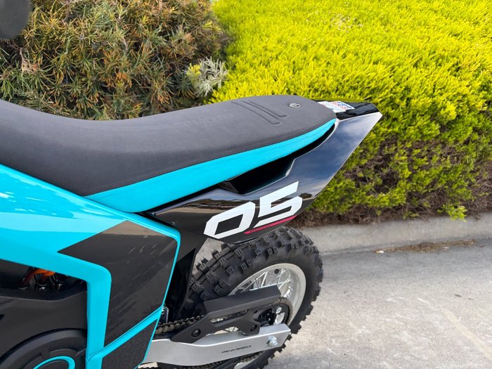 2025 CFMOTO CX-5E Blue