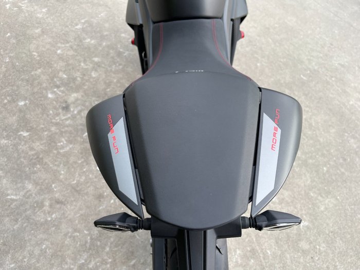 2025 CFMOTO 2025 CF MOTO 450CC 450SR-S JET BLACK