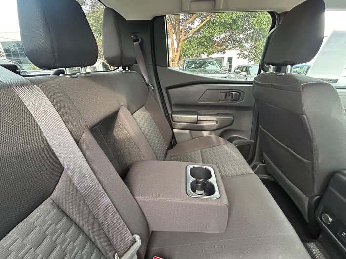 2024 Mitsubishi Triton GLX+