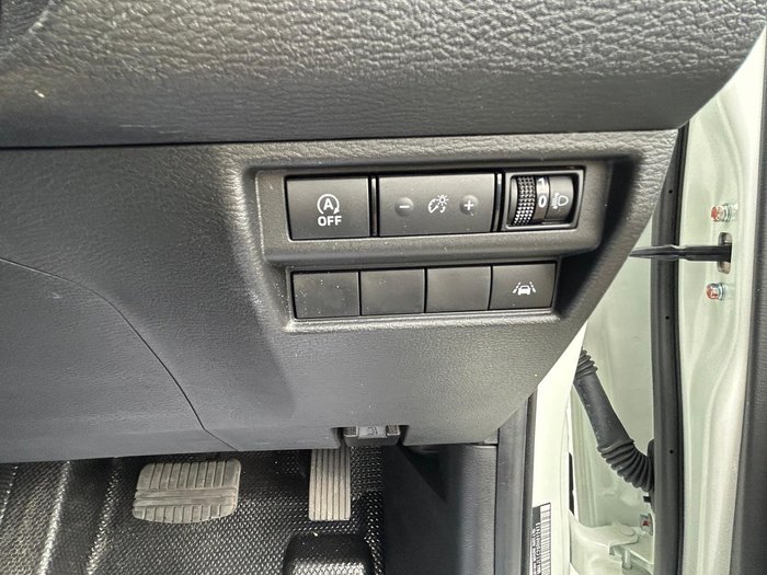 2024 Mitsubishi Triton GLX+