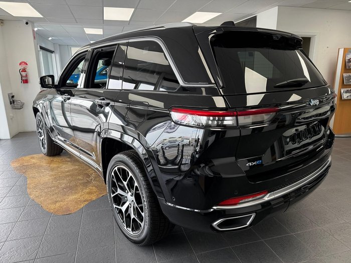 2023 Jeep Grand Cherokee Summit Reserve 4xe