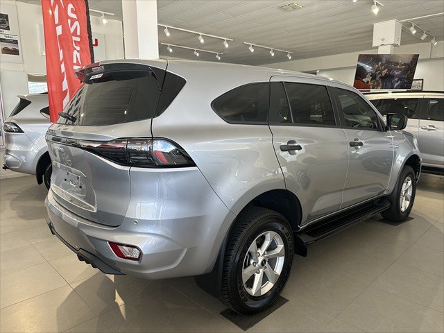 2025 ISUZU MU-X LSM MU-X MY25.5 4 x 4 LSM 2.2L AT Mercury Silver met.