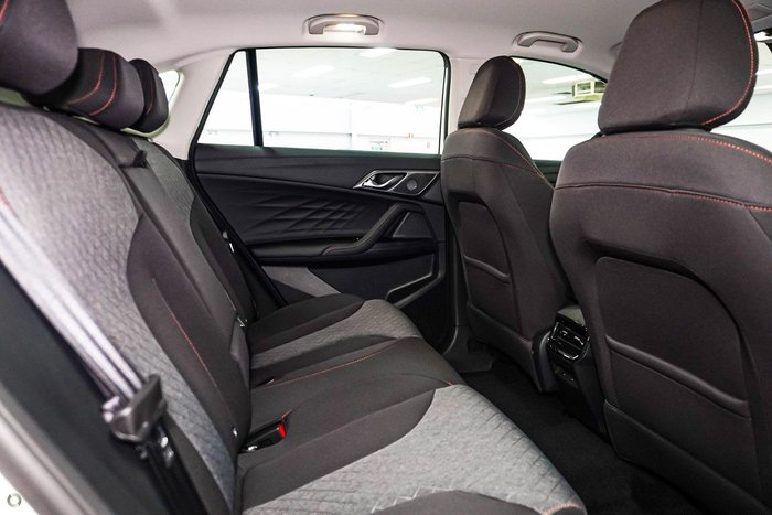 2025 MG HS Super Hybrid Excite AS33P MY25 Pearl White