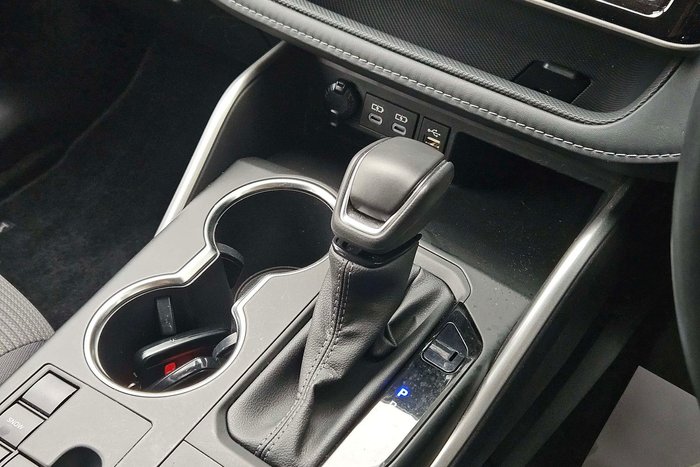 2022 Toyota Kluger GX