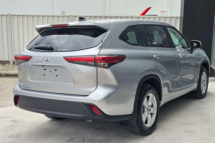 2022 Toyota Kluger GX