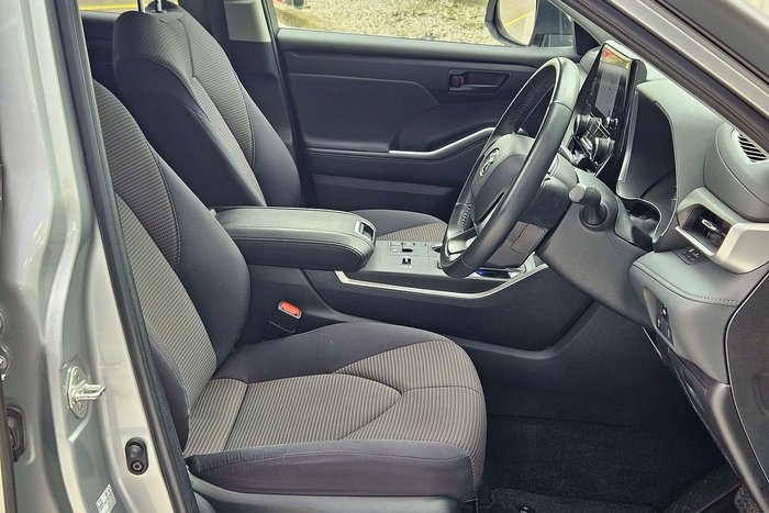 2022 Toyota Kluger GX