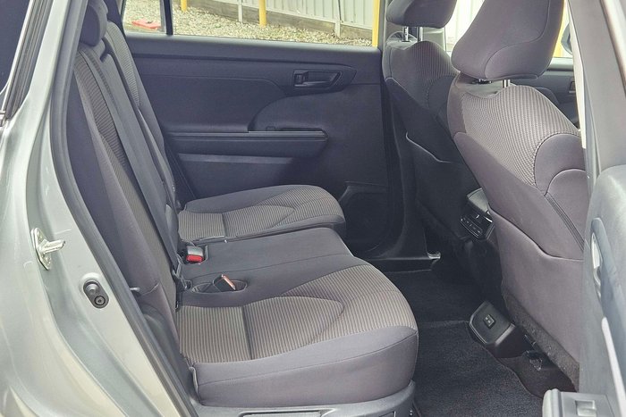 2022 Toyota Kluger GX